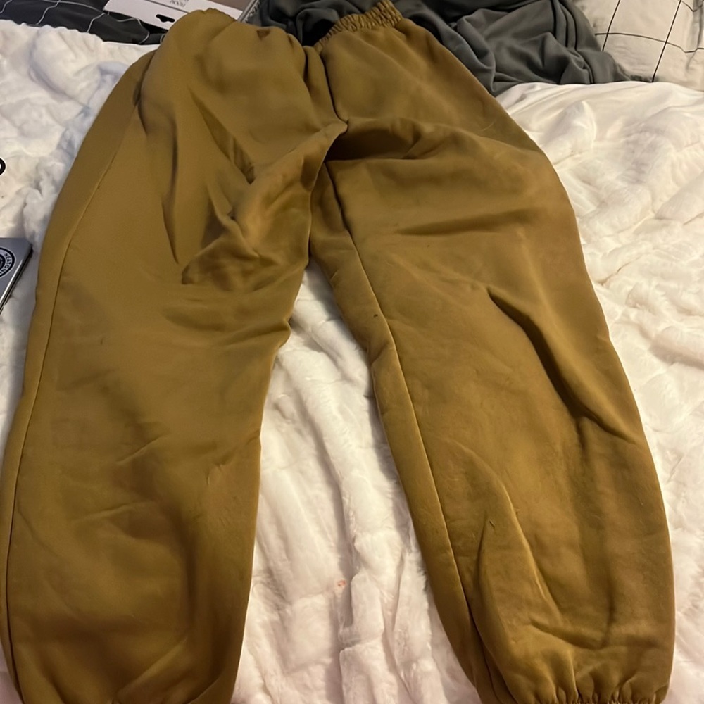 Barely worn